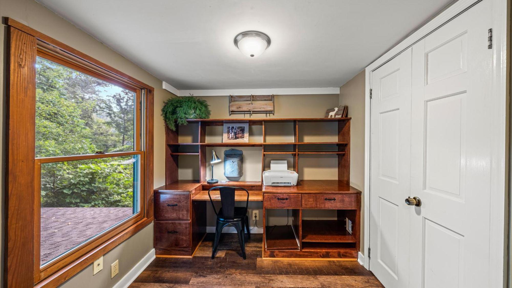 Whiskey Ridge Lodge, A Restored 1940S Gem, 2 Mins From Downtown, Breathtaking City Views, Custom Game Room, And Spacious Elegance Gatlinburg Bagian luar foto